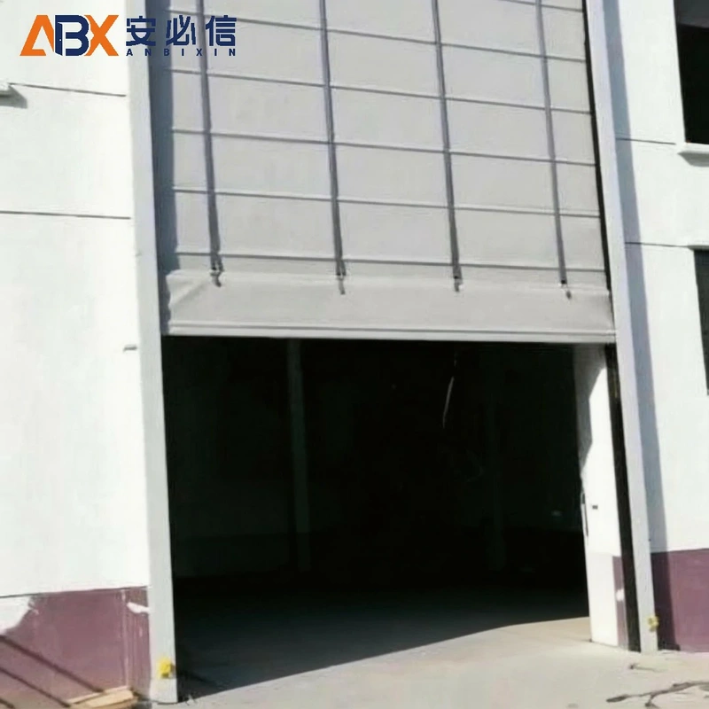 塔城高速堆积门